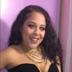 Meet your Posher, Melissa
